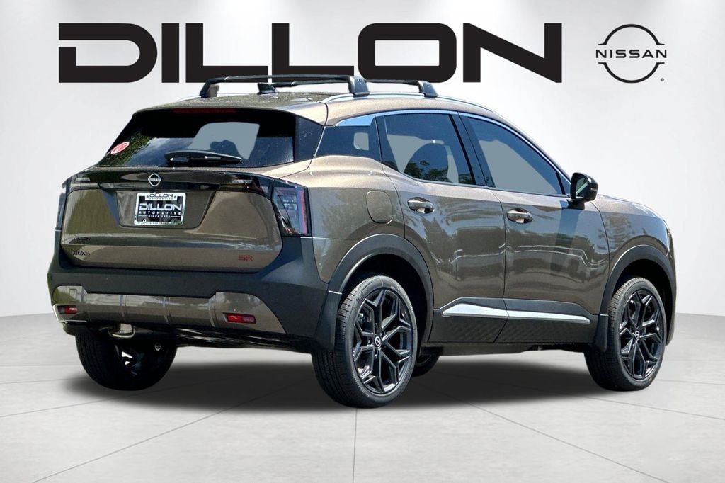New 2026 Nissan Kicks SR SUV
