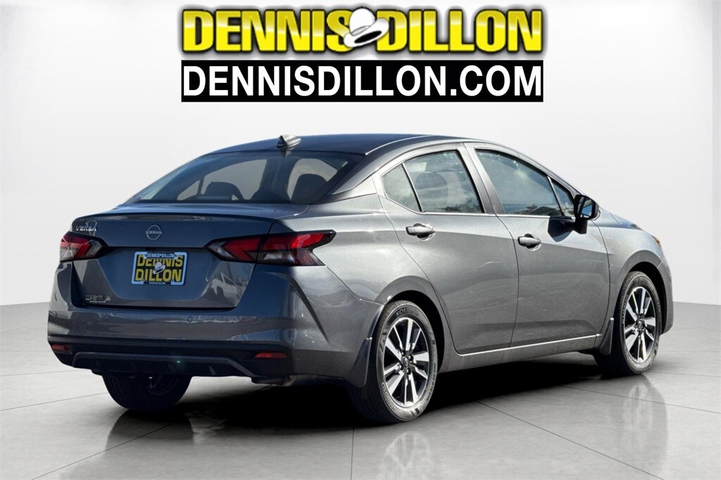 New 2025 Nissan Versa 1.6 SV Sedan