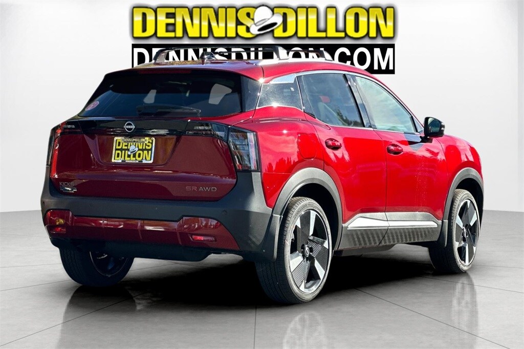 New 2026 Nissan Kicks SR