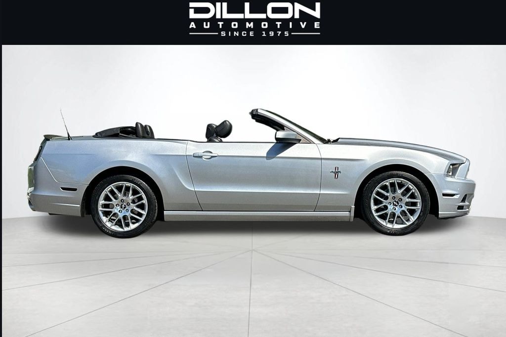 Used 2013 Ford Mustang Convertible