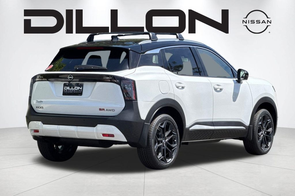 New 2026 Nissan Kicks SR SUV