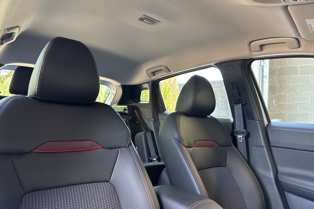 2026 Nissan KICKS SR AWD - Photo 18