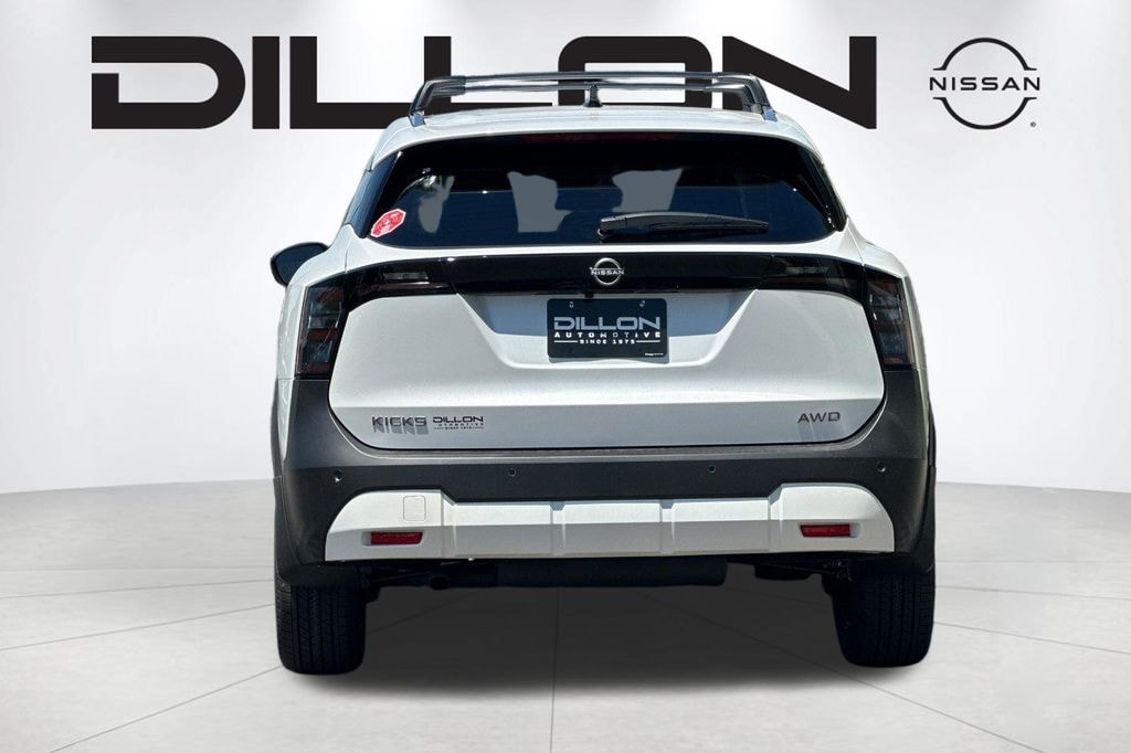 New 2026 Nissan Kicks SV SUV