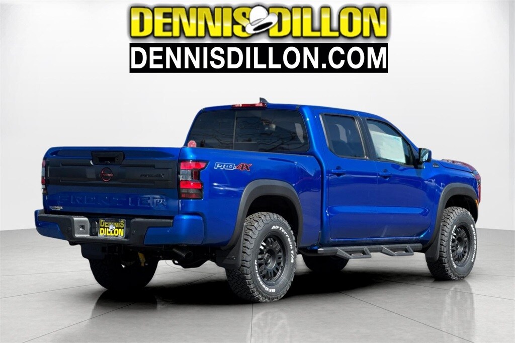 2025 Nissan Frontier PRO-4X photo 3