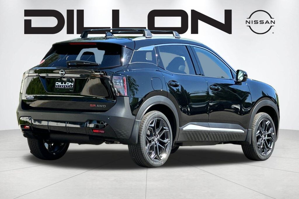 New 2026 Nissan Kicks SR SUV