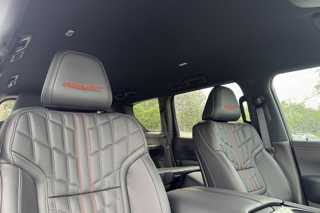 2026 Nissan Armada PRO-4X - Photo 20