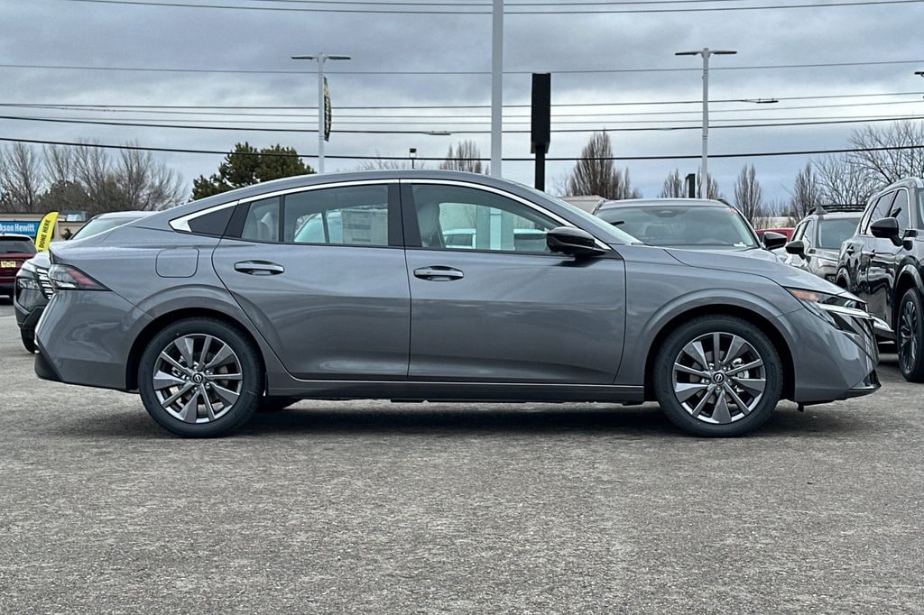 New 2026 Nissan Sentra SL Sedan