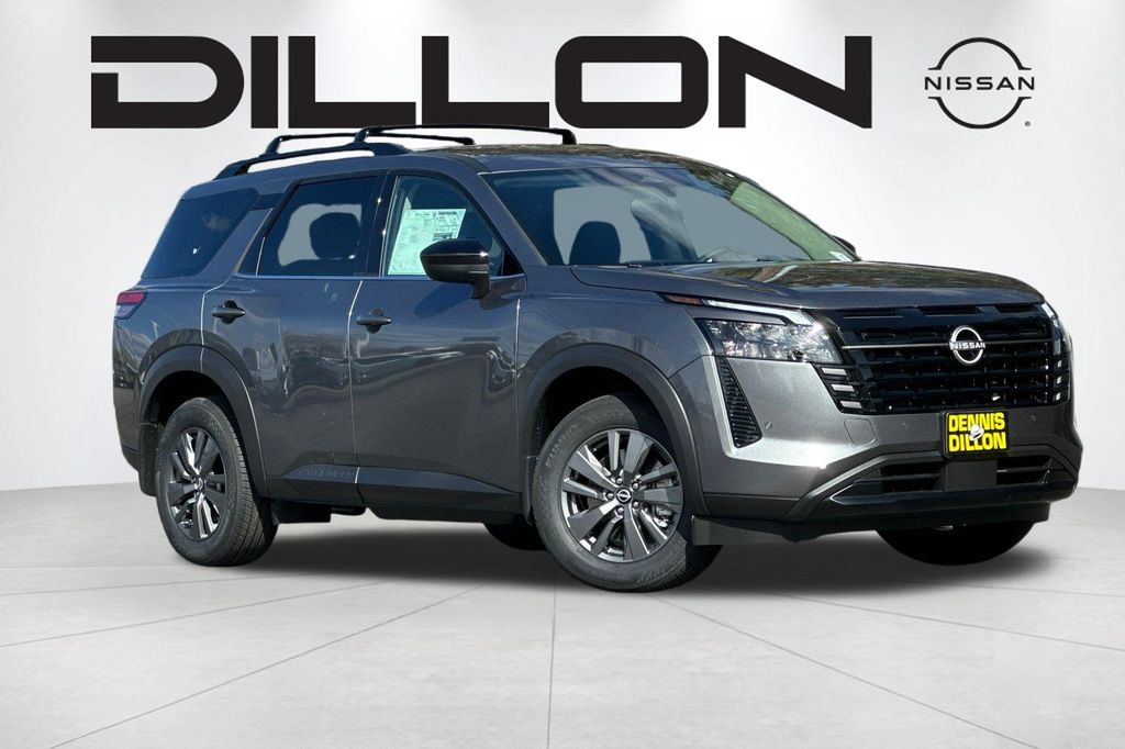2026 Nissan Pathfinder SV 4WD's photo