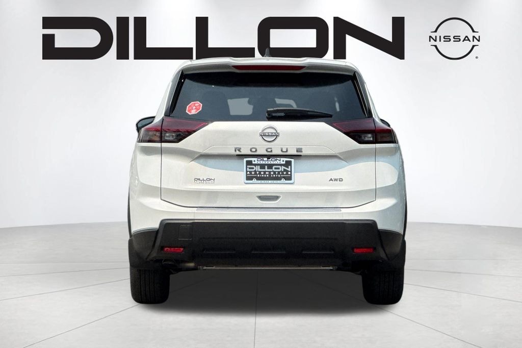 New 2026 Nissan Rogue SV SUV