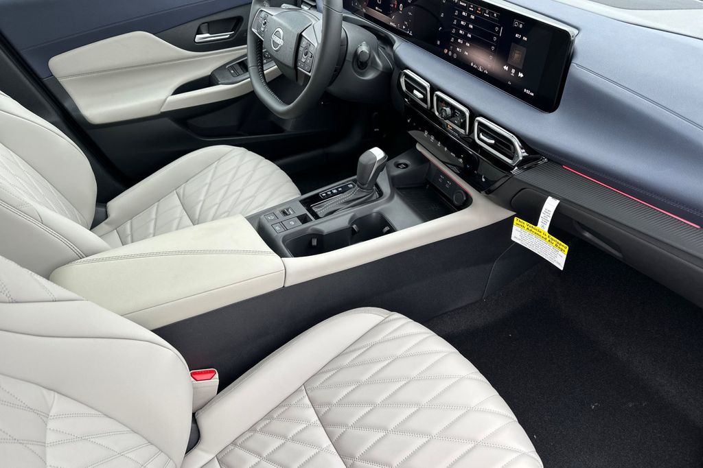 2026 Nissan Sentra SL - Photo 14