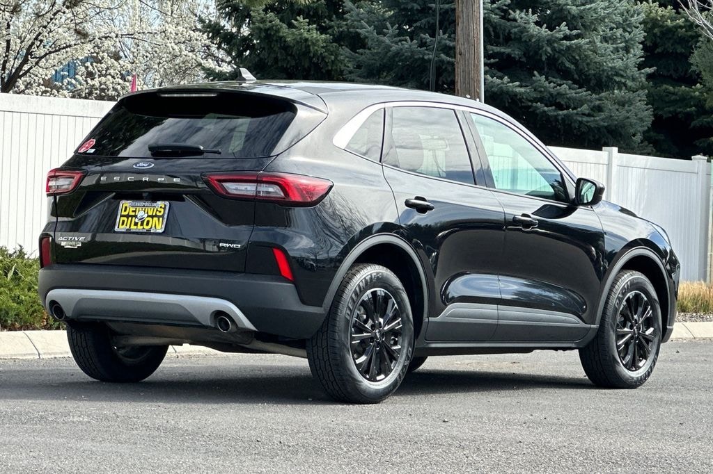 Used 2024 Ford Escape Active SUV