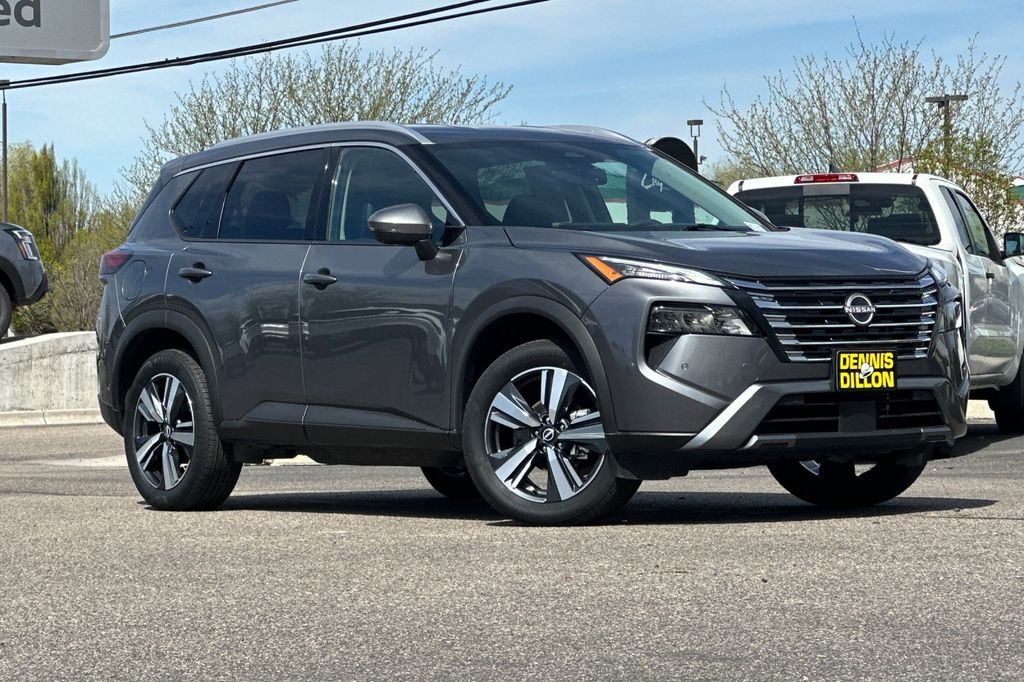 2026 Nissan Rogue SL AWD's photo