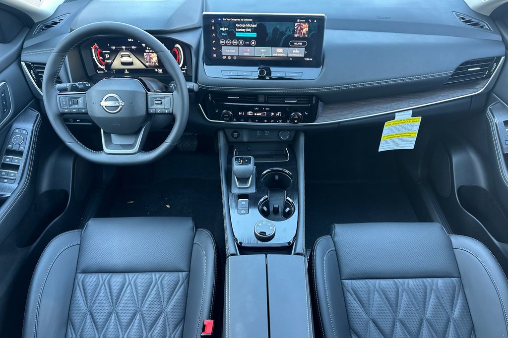 2026 Nissan Rogue Platinum - Photo 12