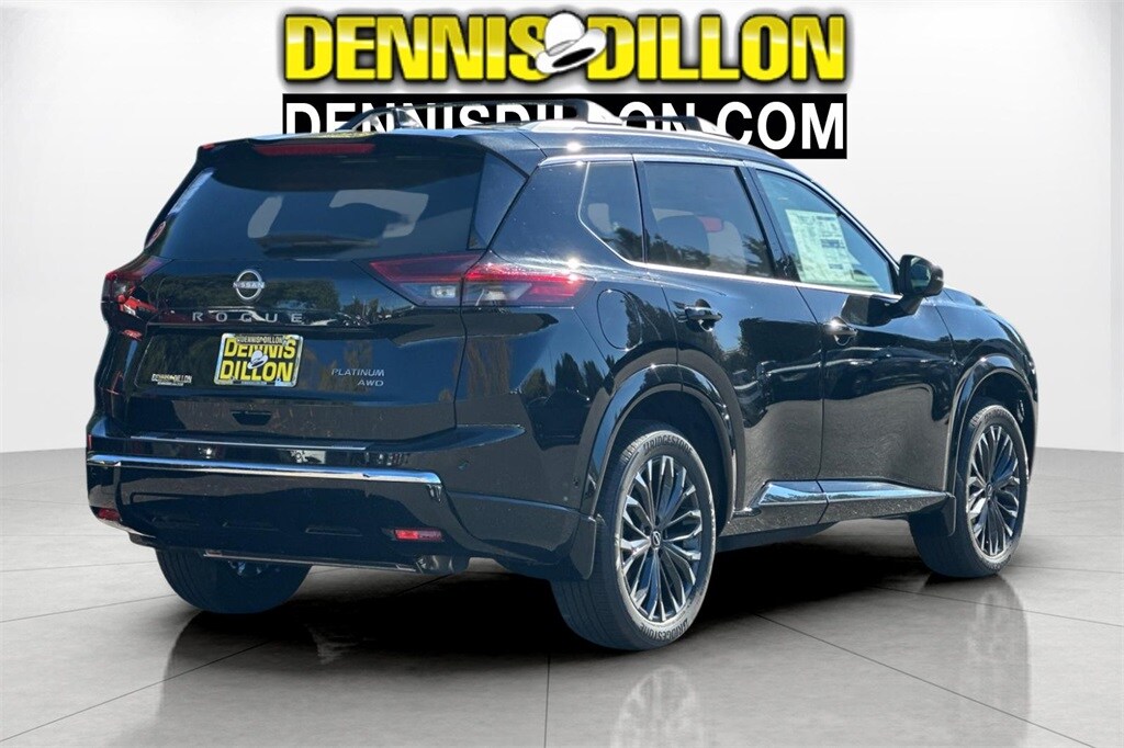 2026 Nissan Rogue Platinum photo 3