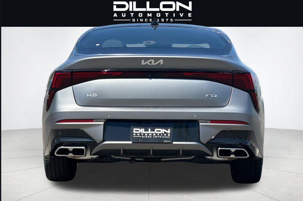 2026 Kia K5 GT - Photo 6