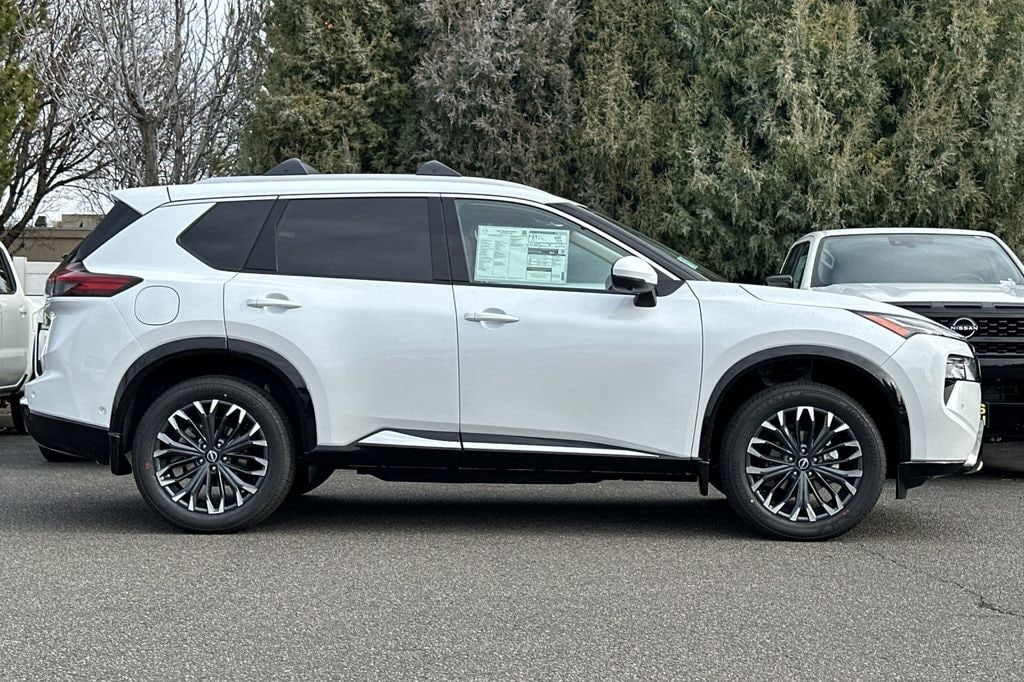 New 2026 Nissan Rogue Platinum SUV