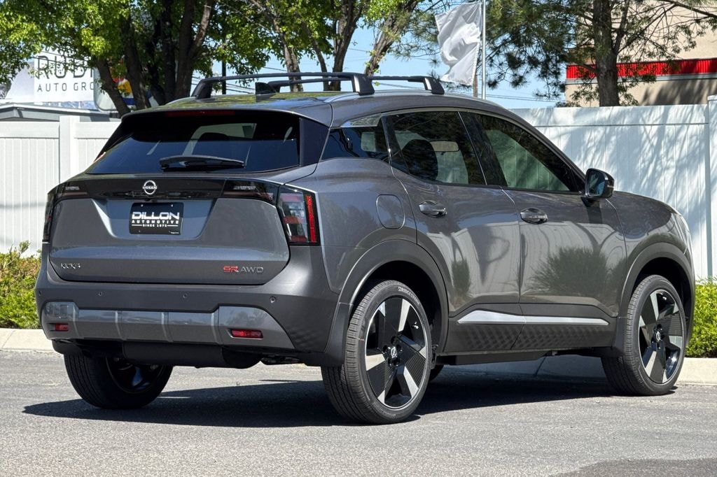 New 2026 Nissan Kicks SR SUV
