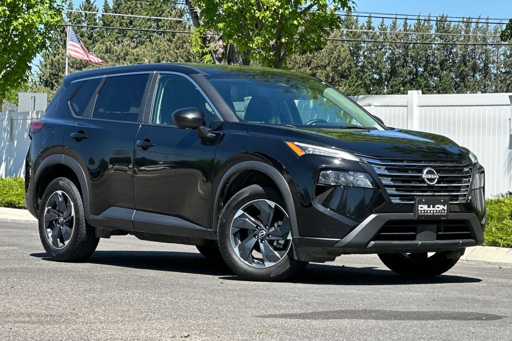 2024 Nissan Rogue SV AWD's photo