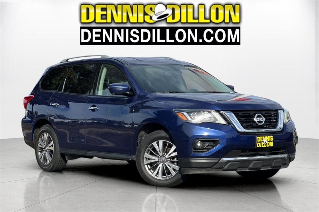 Used 2020 Nissan Pathfinder SL SUV