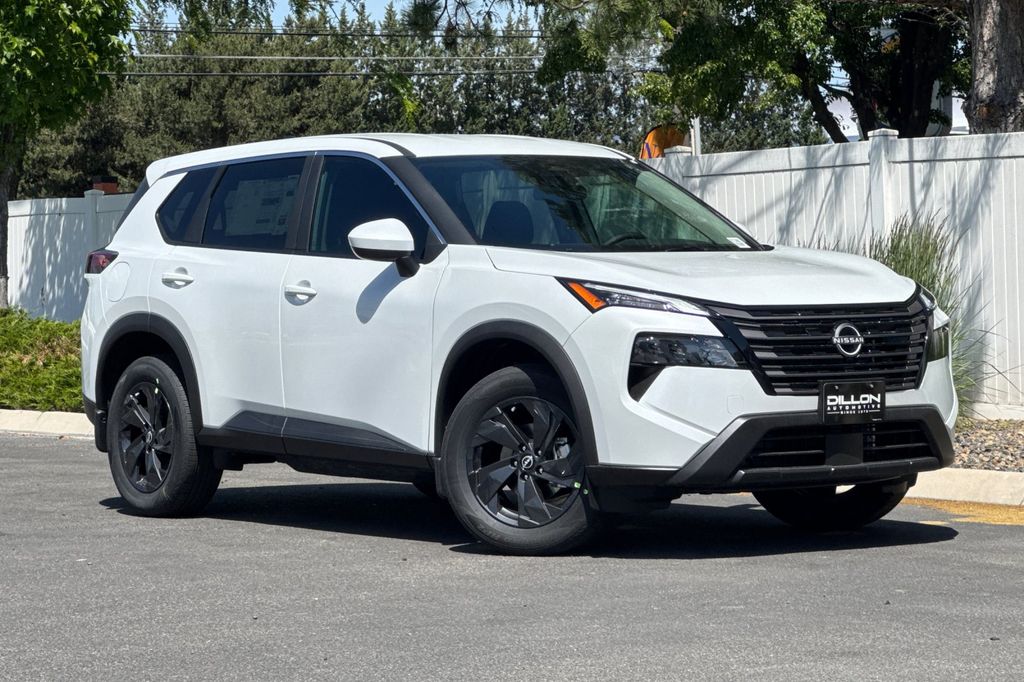 2026 Nissan Rogue SV AWD's photo