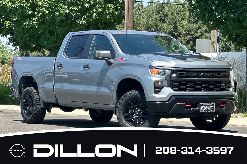 Used 2025 Chevrolet Silverado 1500 Custom Trail Boss Truck Crew Cab