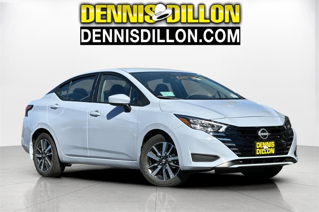 New 2025 Nissan Versa 1.6 SV Sedan
