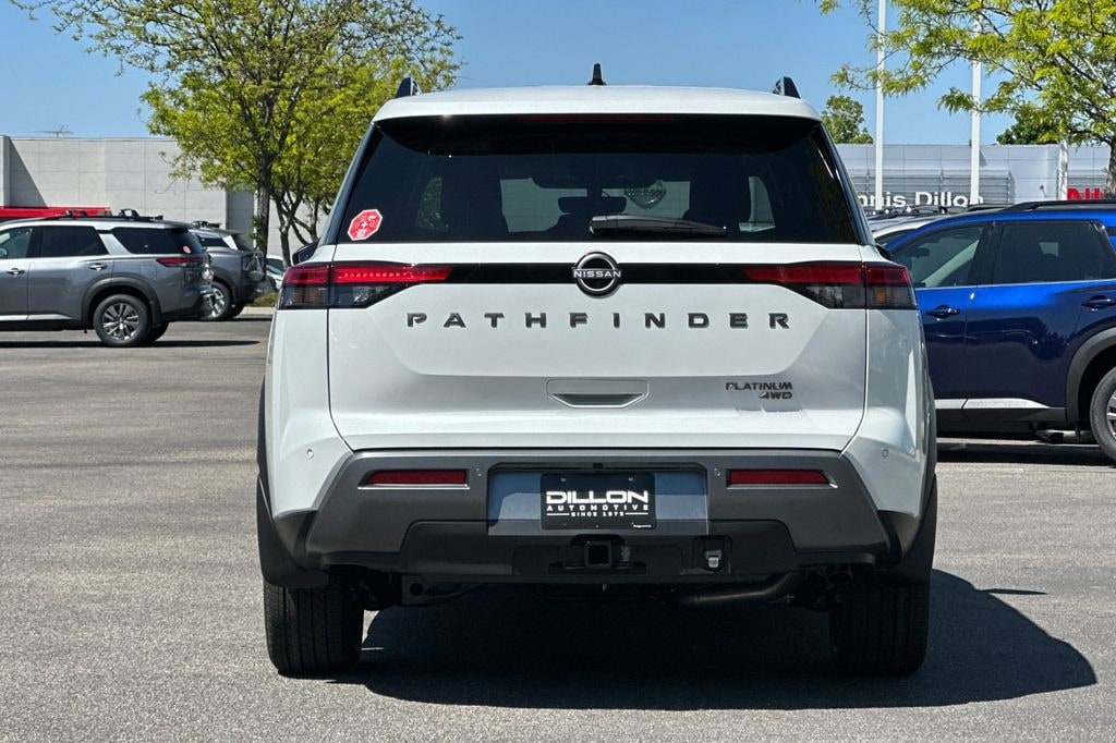 New 2026 Nissan Pathfinder Platinum SUV