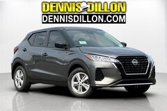 2025 Nissan Kicks Play S SUV
