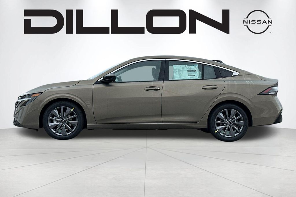 2026 Nissan Sentra SL - Photo 6
