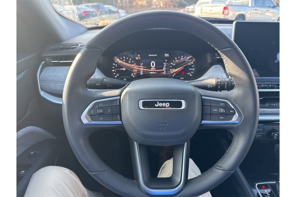 Used 2024 Jeep Compass Latitude SUV