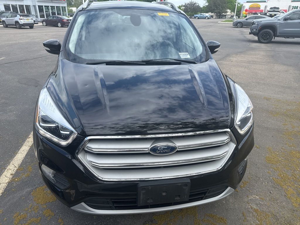 2019 Ford Escape Titanium's photo
