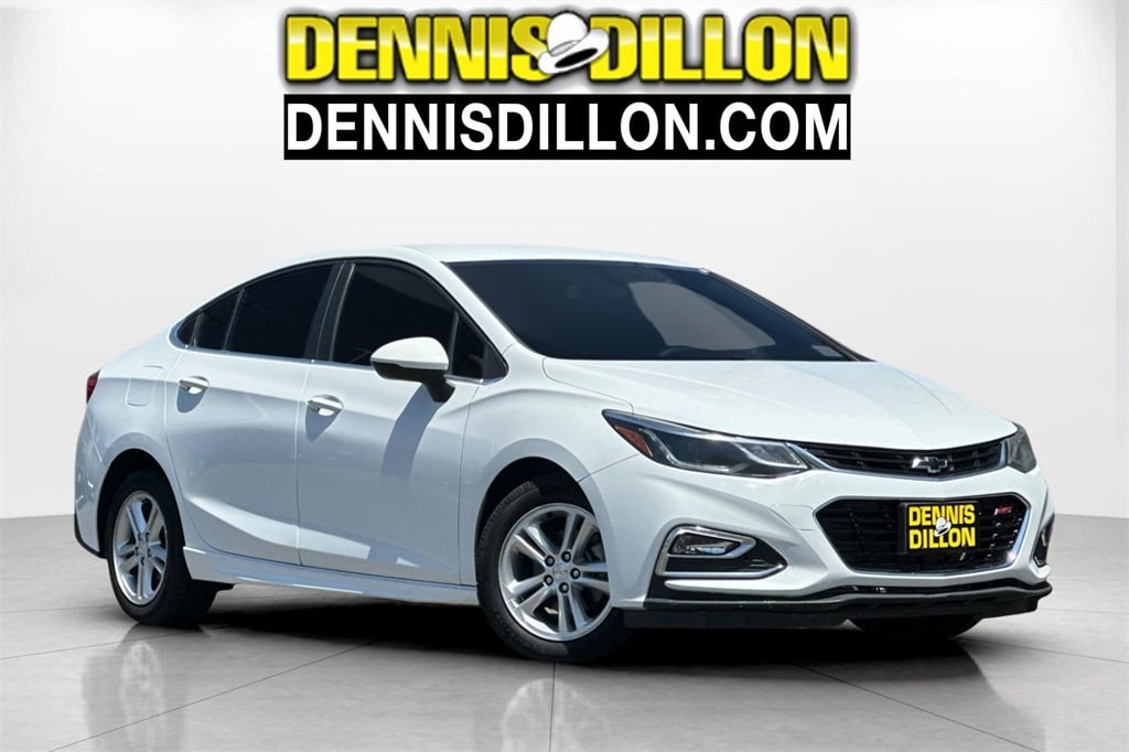 Used 2018 Chevrolet Cruze LT with VIN 1G1BE5SM5J7118716 for sale in Boise, ID