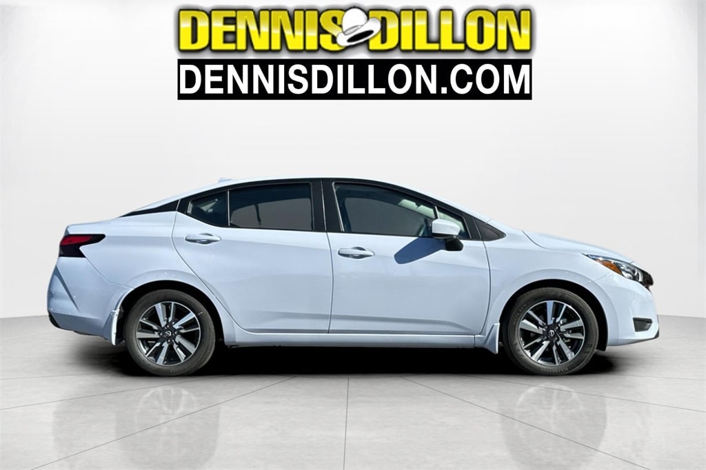 New 2025 Nissan Versa 1.6 SV Sedan