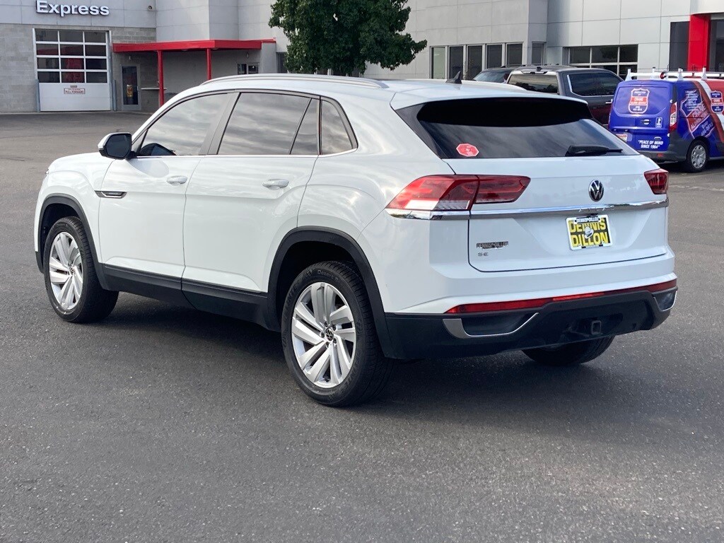2020 Volkswagen Atlas Cross Sport SE Technology photo 3
