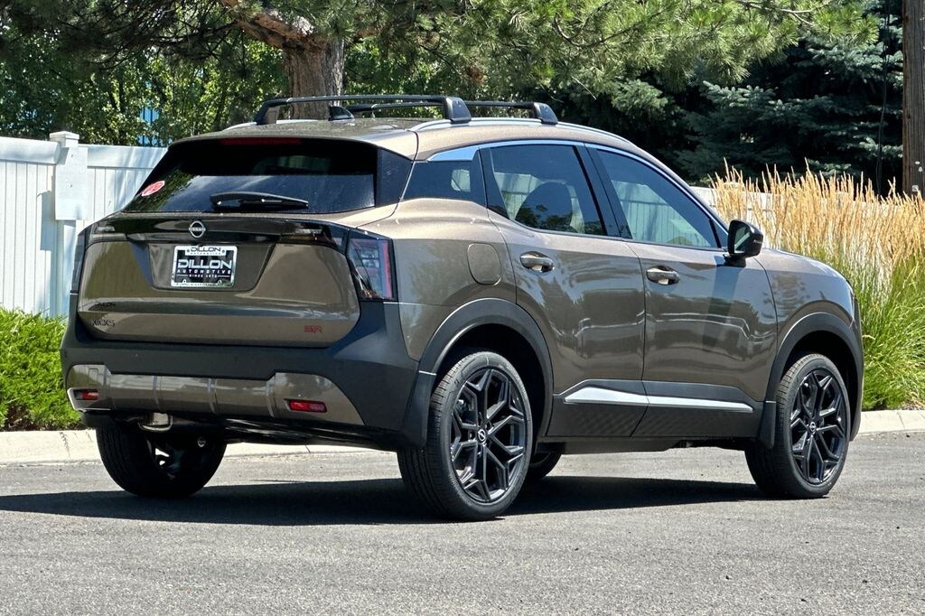 New 2026 Nissan Kicks SR SUV