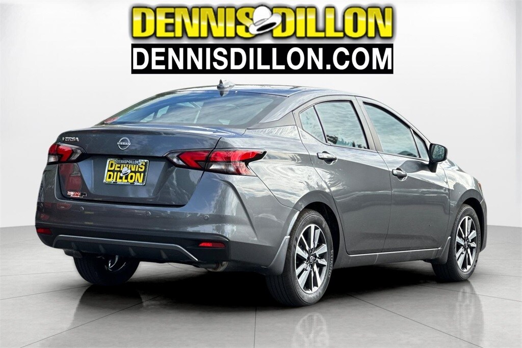 New 2025 Nissan Versa 1.6 SV Sedan