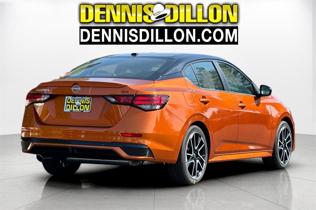 2025 Nissan Sentra SR photo 3