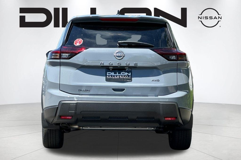 New 2026 Nissan Rogue SV SUV