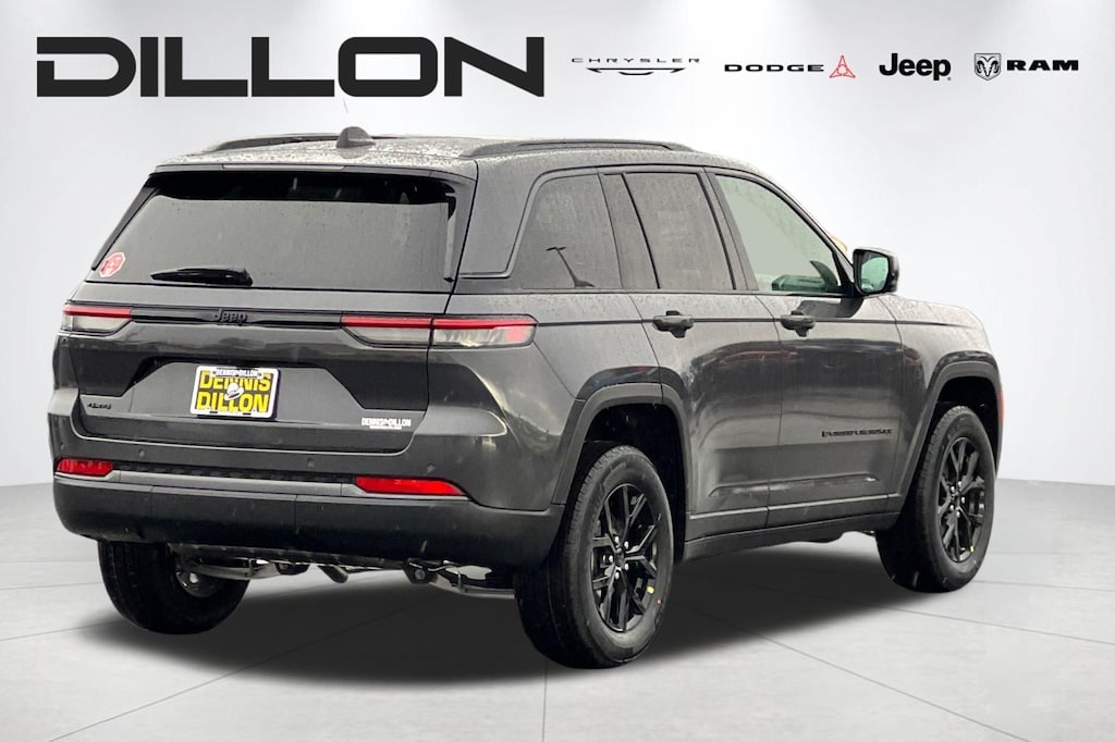 New 2026 Jeep Grand Cherokee LAREDO ALTITUDE 4X4 Sport Utility