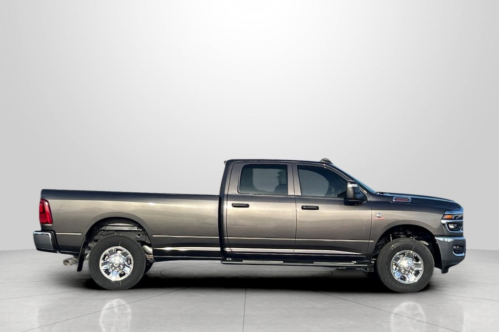 New 2026 Ram 3500 TRADESMAN CREW CAB 4X4 8' BOX Pickup