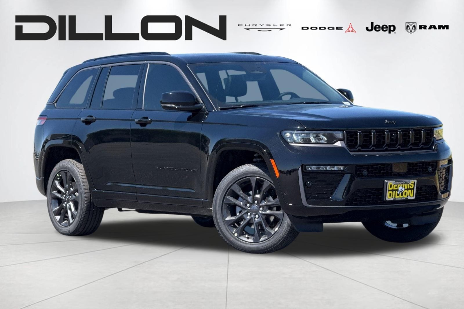 2026 Jeep Grand Cherokee Limited Reserve 4x4's photo