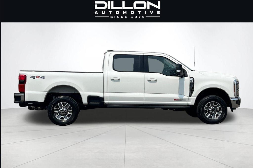 Used 2024 Ford F-250SD Lariat Truck