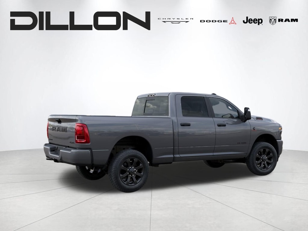 New 2026 Ram 3500 BIG HORN CREW CAB 4X4 6'4 BOX Pickup