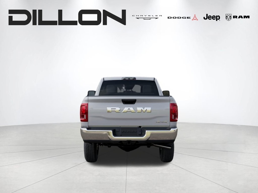 New 2026 Ram 3500 TRADESMAN CREW CAB 4X4 6'4 BOX Pickup