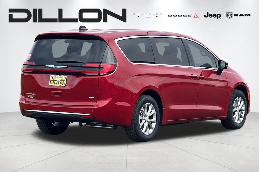 New 2026 Chrysler Pacifica SELECT AWD Passenger Van