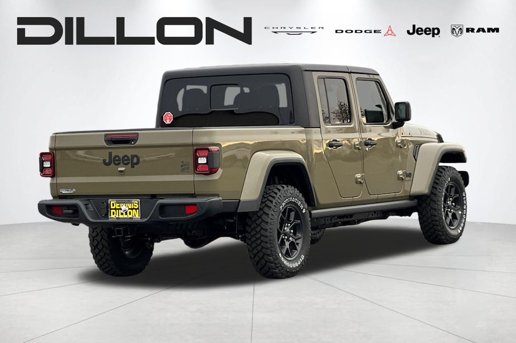 New 2026 Jeep Gladiator WILLYS 4X4 Pickup