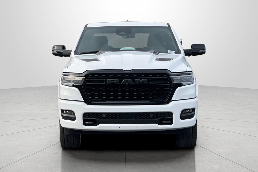 New 2026 Ram 1500 LIMITED CREW CAB 4X4 6'4 BOX Pickup