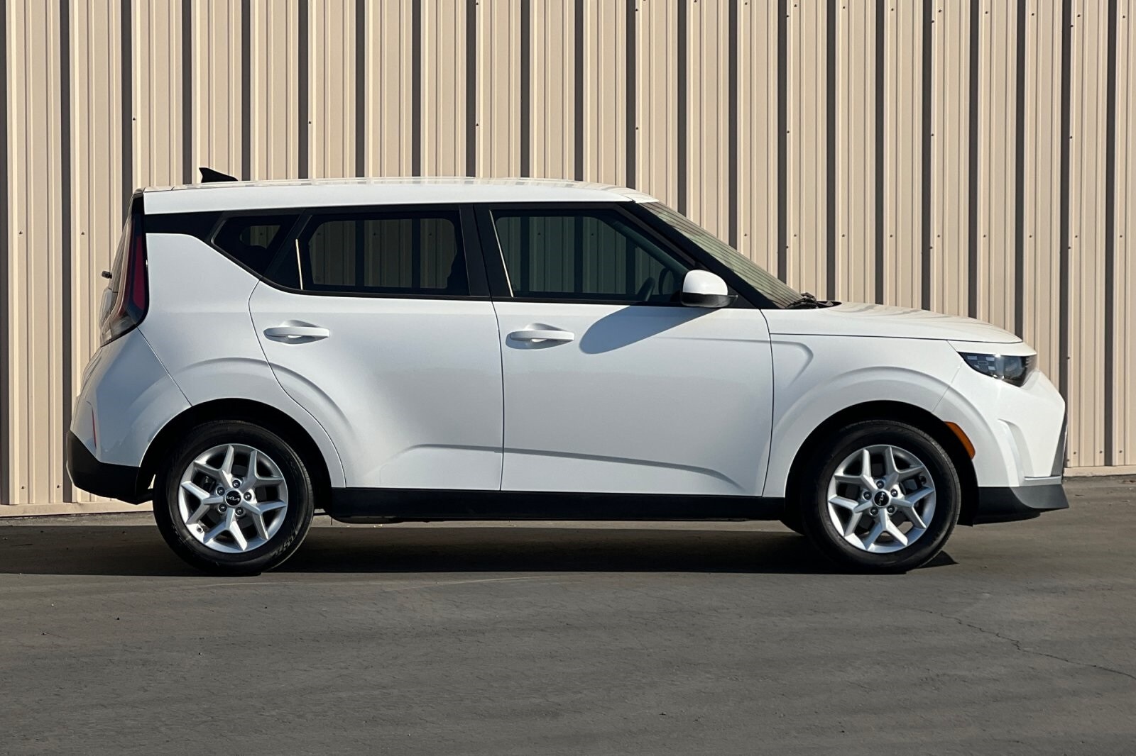 Used 2023 Kia Soul LX with VIN KNDJ23AUXP7878327 for sale in Caldwell, ID