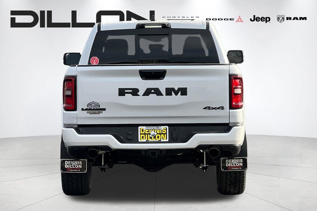 New 2026 Ram 1500 LARAMIE CREW CAB 4X4 5'7 BOX Pickup