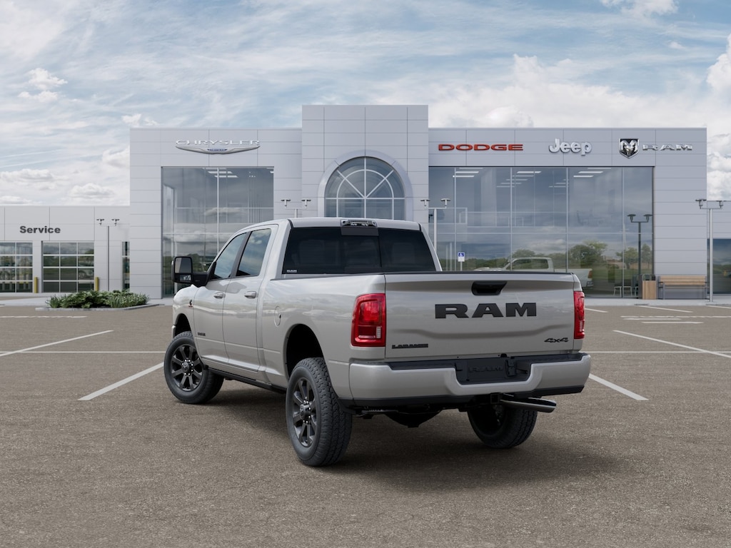 New 2026 Ram 3500 LARAMIE CREW CAB 4X4 6'4 BOX Pickup